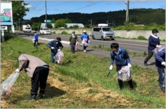 Participation in Environmental Volunteer 'Mabechi River Cleanup Campaign'